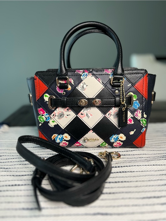 Coach Handbags - Coach Floral Patchwork Blake Caryall